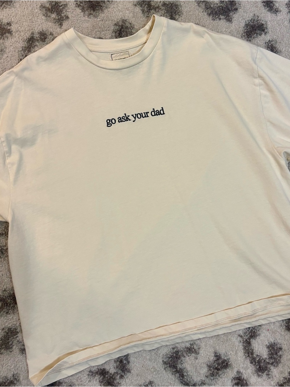 • quote tee •